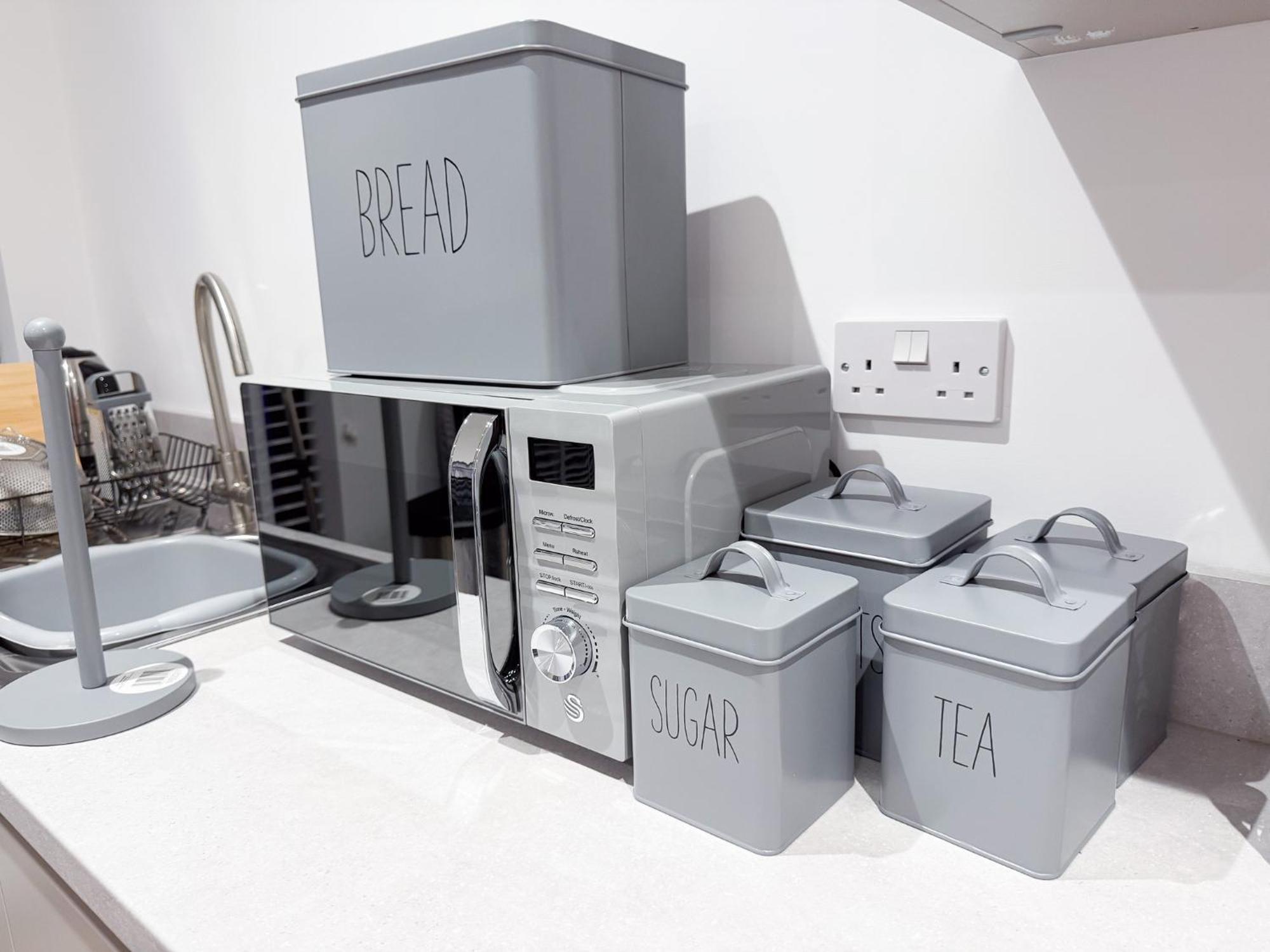 Spacious Modern 1 Bed Apartments In St Neots - Perfect For Contractors & Professionals - Free Parking - Wifi - Fully Equipped Kitchen - Smart Tv Ideal For Work Stays And Long Projects Eksteriør bilde